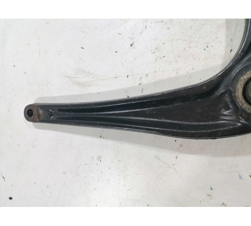 Рычаг подвески  передний левый