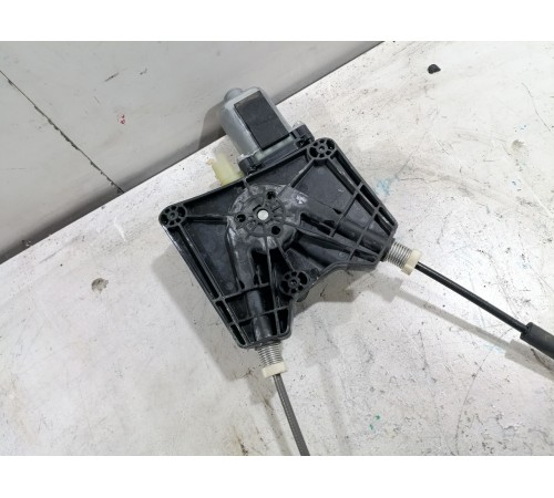 Стеклоподьмник передний правый