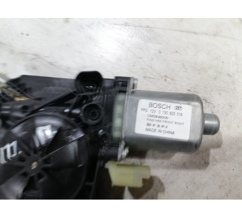 Стеклоподьмник передний правый