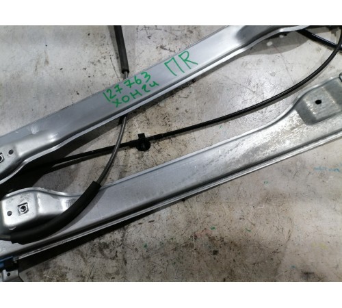 Стеклоподьмник передний правый