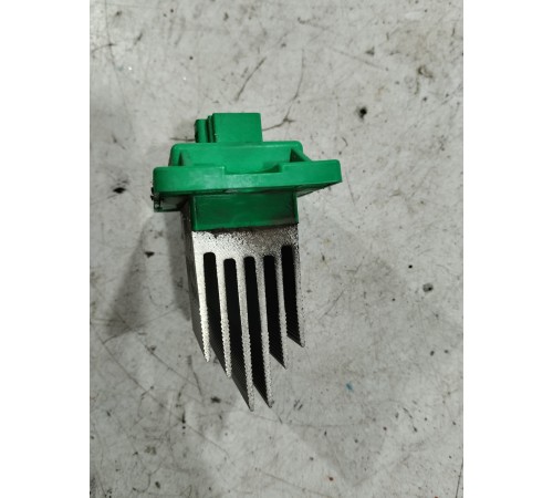 Резистор отопителя (печки) задний