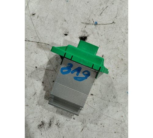 Резистор отопителя (печки) задний