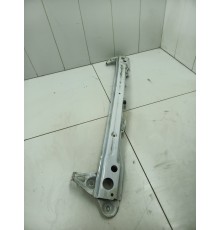 Усилитель заднего бампера