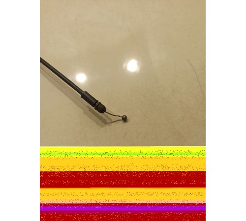 Трос открывания капота