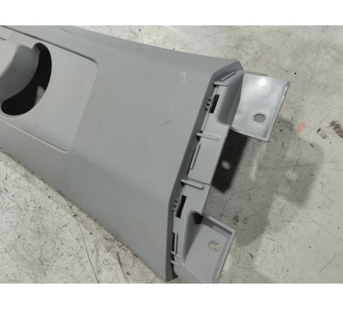 Обшивка стойки правая верхняя