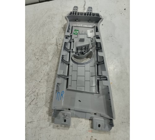 Обшивка стойки правая верхняя