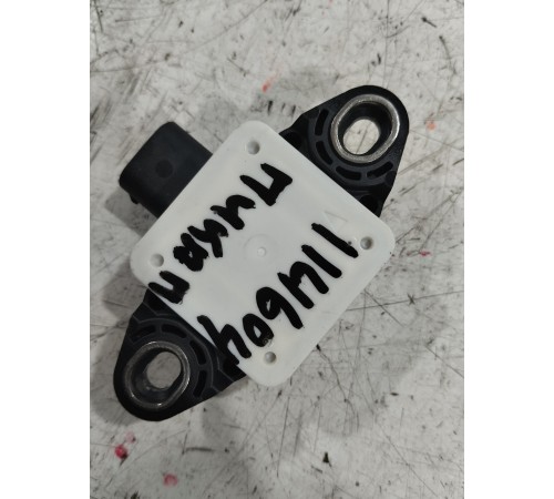 Датчик ускорения