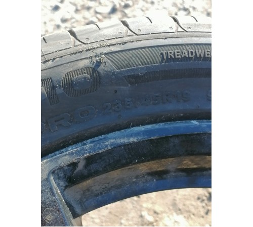 Комплект колес 235/45 R19