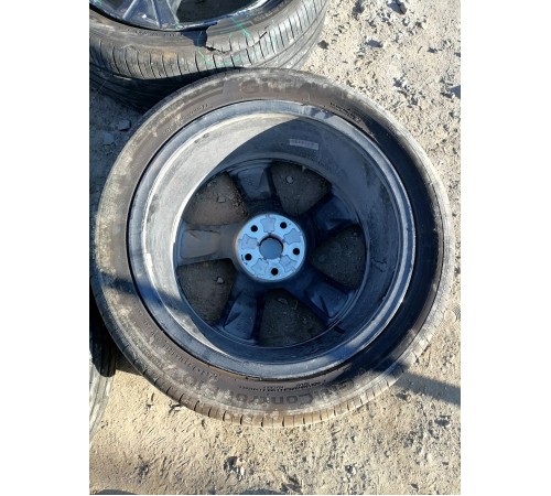 Комплект колес 235/45 R19