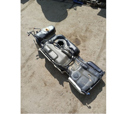 Бак топливный