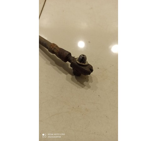 Тормозной шланг (передний, правый)