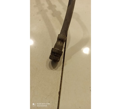 Тормозной шланг (передний, правый)