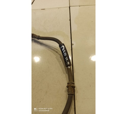 Тормозной шланг (передний, правый)