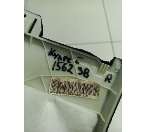 Обшивка стойки лобового стекла правая