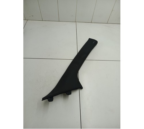 Обшивка стойки лобового стекла правая