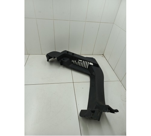 Держатель задней полки правый