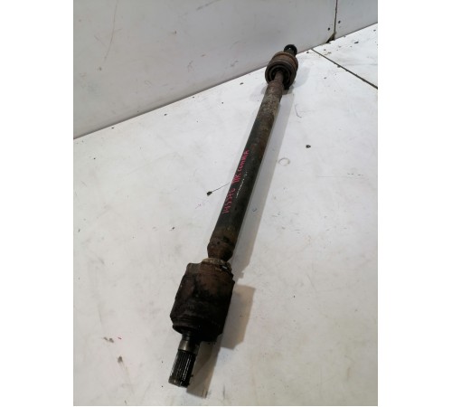 Привод (полуось) передний правый