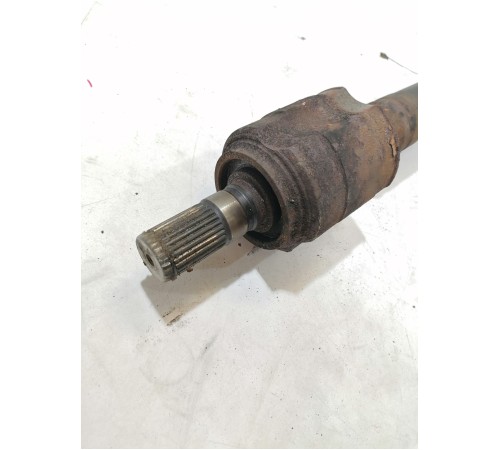 Привод (полуось) передний правый