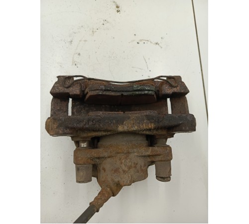 Суппорт передний левый