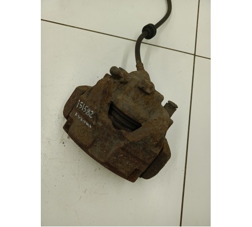 Суппорт передний левый