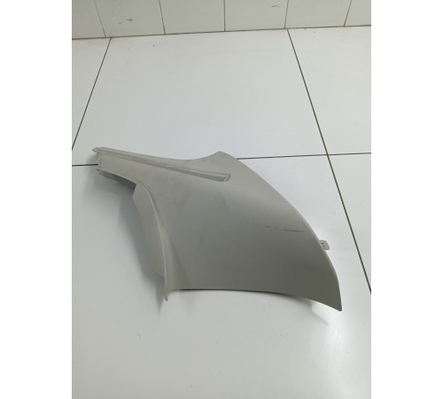 Обшивка задней стойки левая