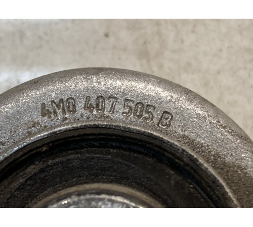 Рычаг подвески (передний,врехний,правый)