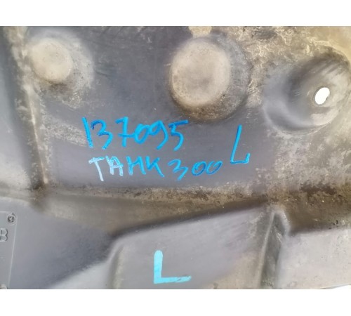 Подкрылок передний левый, локер