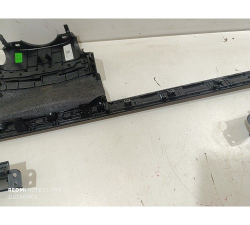 Накладка центральной консоли