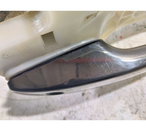 Ручка двери передняя правая внешняя