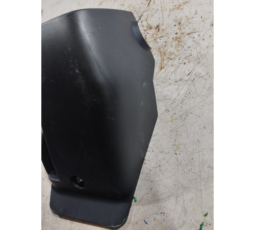 Кожух рулевой колонки нижний