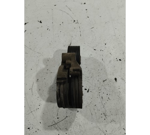 Ролик натяжителя