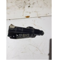 Форсунка омывателя фар перед.