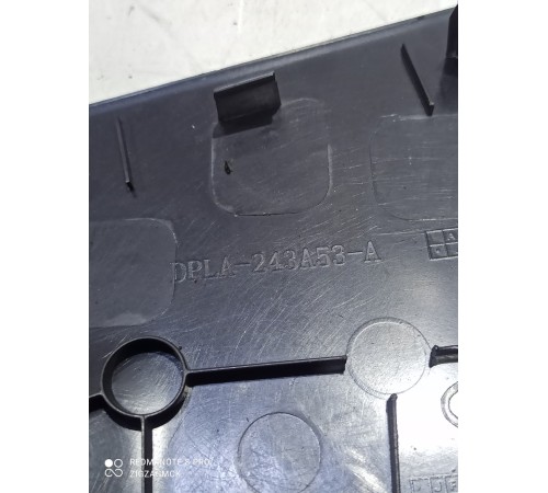 Обшивка центральной стоки левая