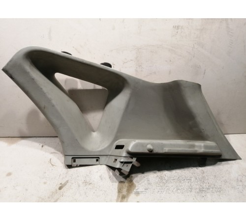 Накладка стойки задняя правая