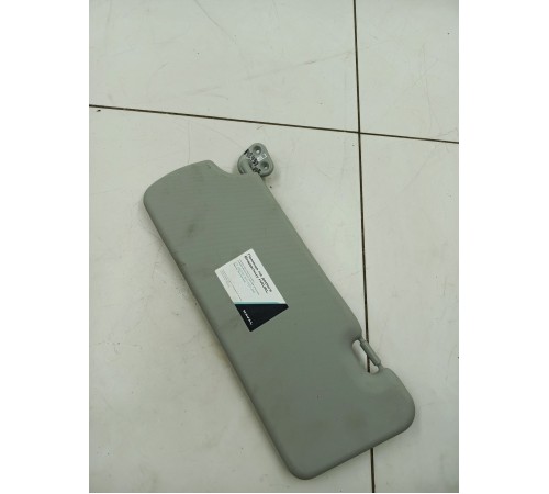 Козырек солнцезащитный левый