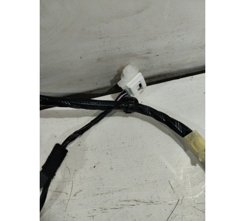 Электропроводка двери передняя правая
