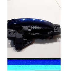 Ручка двери (передняя, правая) Ручка двери (передняя, правая)