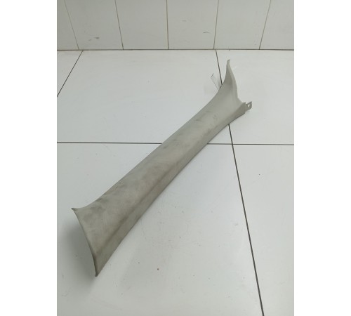 Обшивка стойки лобового стекла левая