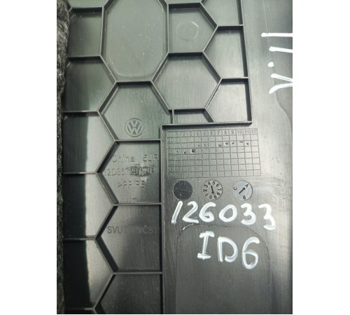 Накладка стойки  передняя левая