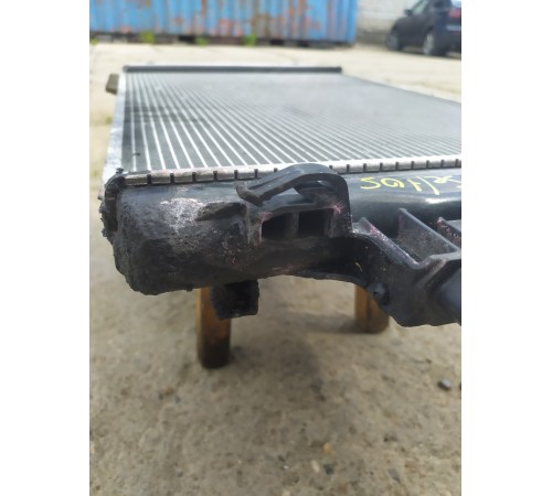 Радиатор охлаждения двигателя