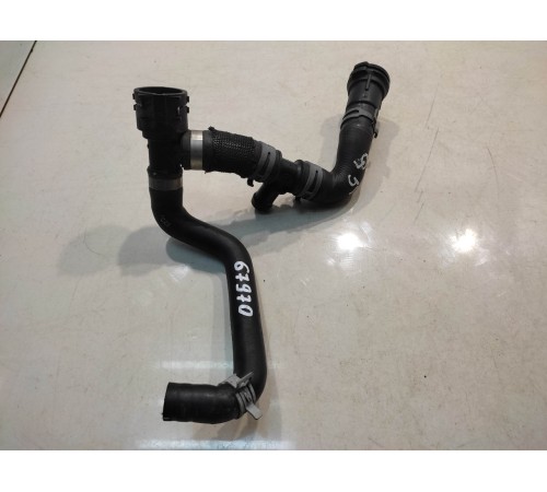 Патрубок радиатора