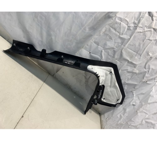 Накладка порога (передняя, левая, внутренняя)