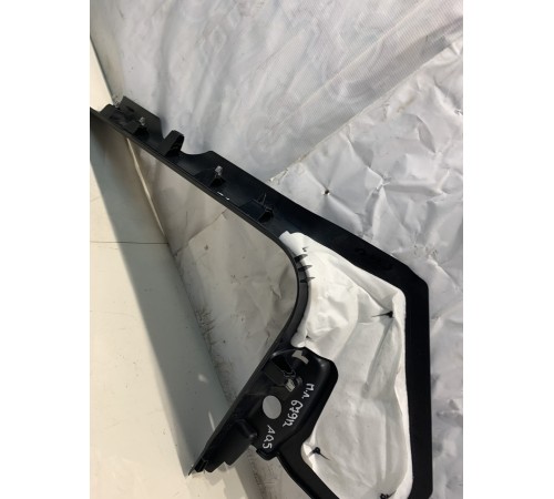 Накладка порога (передняя, левая, внутренняя)