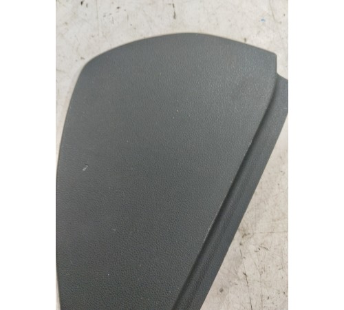 Накладка торпедо боковая(правая)