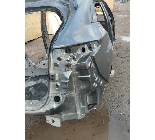 Крыло заднее правое