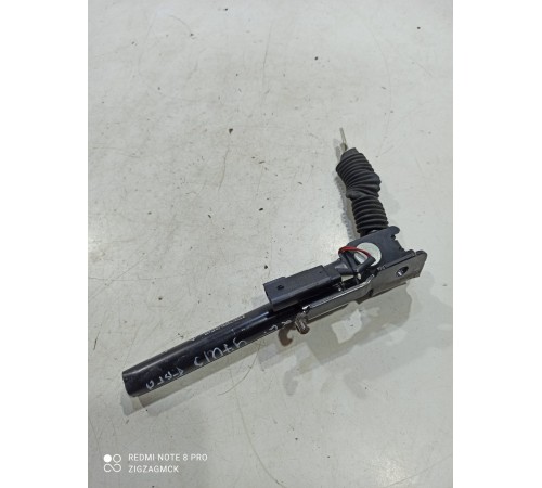 Преднатяжитель ремня безопасности передний леый