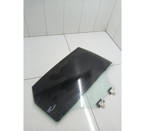 Стекло двери заднее правое