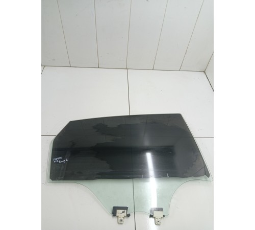 Стекло двери заднее правое