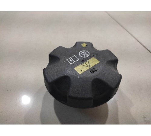 Крышка расширительного бачка