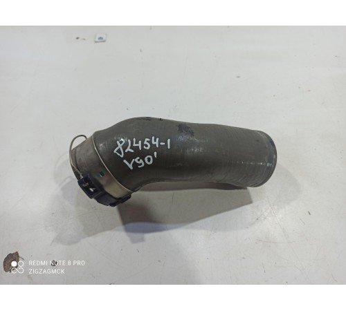 Патрубок интеркулера